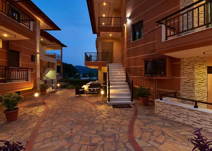 Fotini House Aparthotel 3*